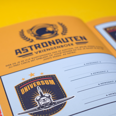 Astronauten vriendenboek